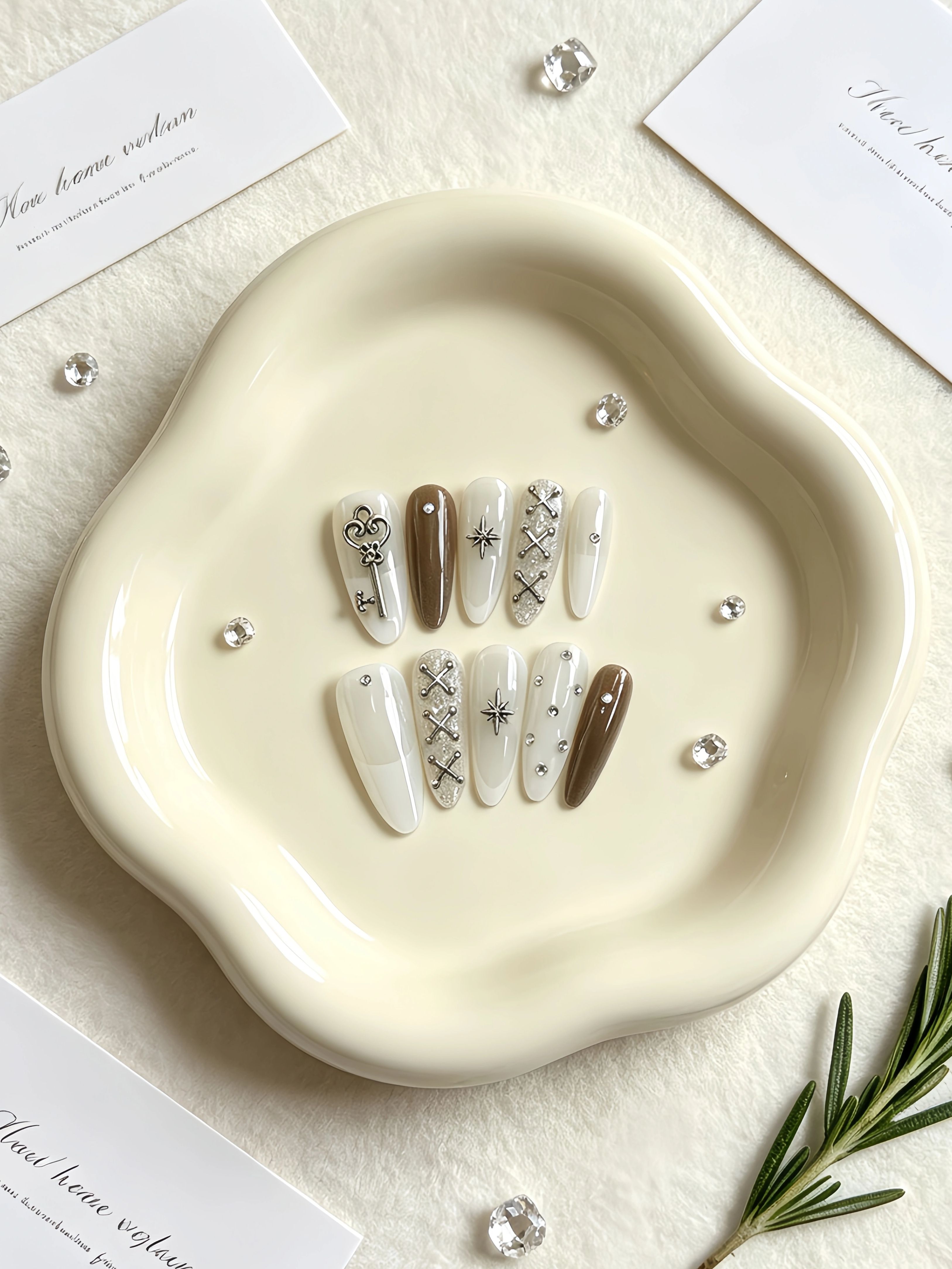 10 Long Waterdrop-Shaped Press - đánh giá và giá Korean Lifestyle Tips